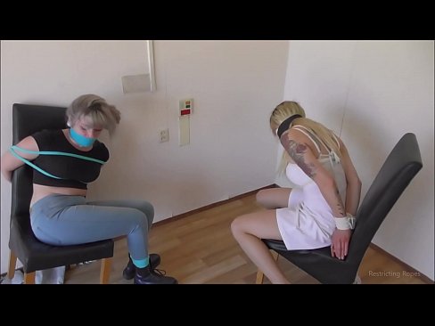 ❤️ दुर्व्यसनी / बाँधिएको र गागिएको / संकटमा युवती ☑  अश्लील ne.moresexmovies.ru मा  ﹏
